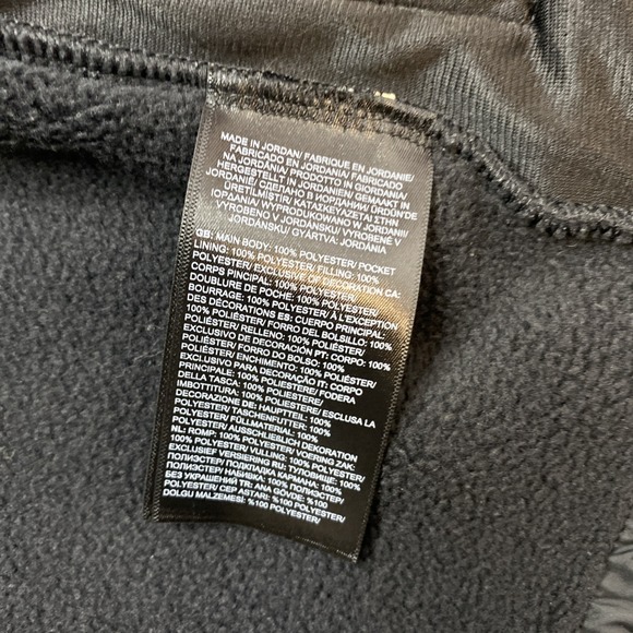 The North Face Vest Teen 12 women’s large Black - Picture 7 of 7